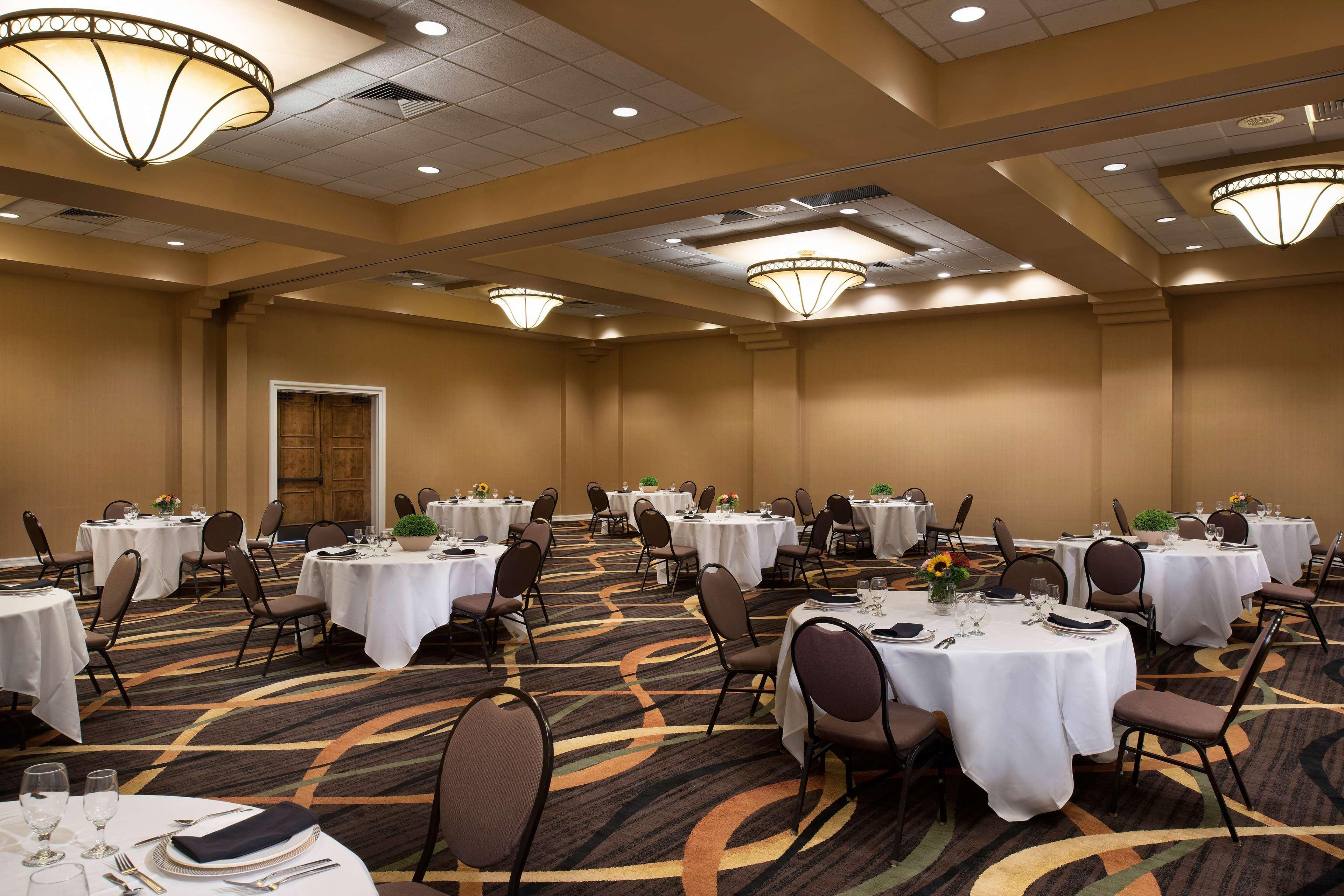 Doubletree By Hilton Memphis Downtown Ξενοδοχείο Εξωτερικό φωτογραφία